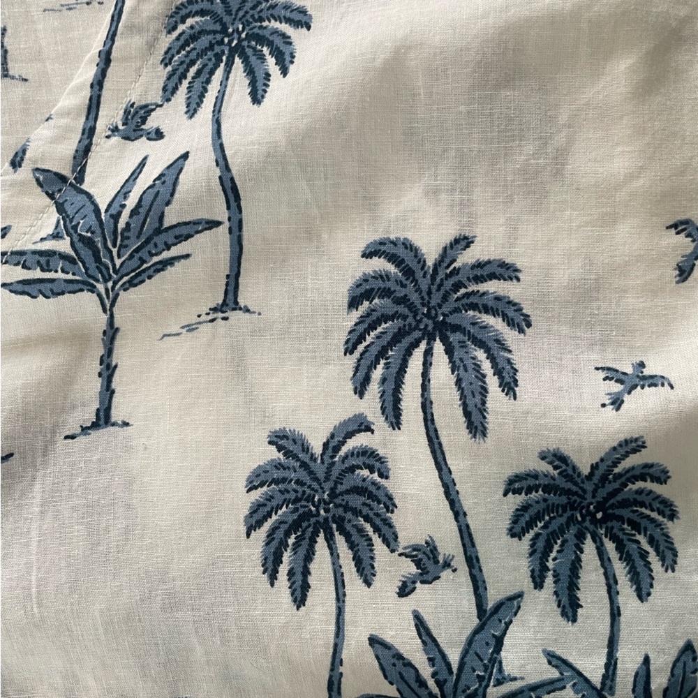 H&M cropped palm tree shirt - Picture 4 of 5